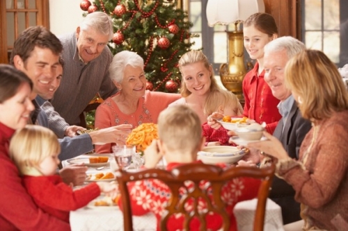 Large family eating Christmas dinner

Image downloaded by John O'Reilly at 12:56 on the 02/12/11